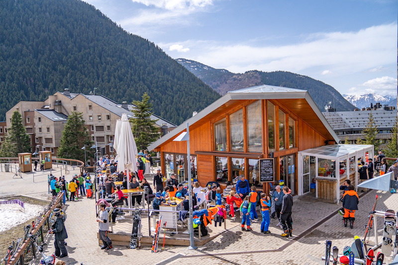 bar baqueira 1500